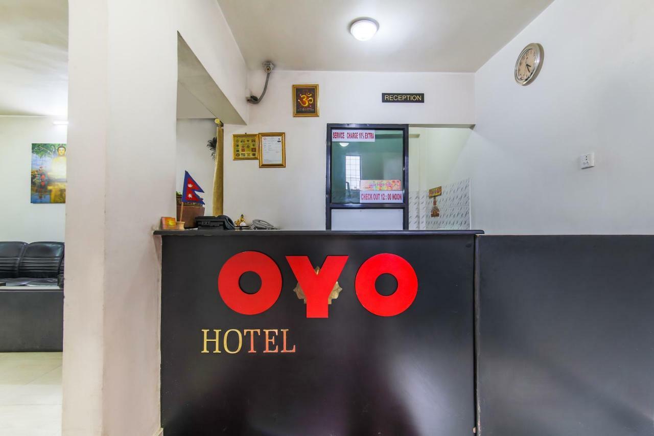 Oyo 358 Hotel Rose Star Kathmandu Exterior foto